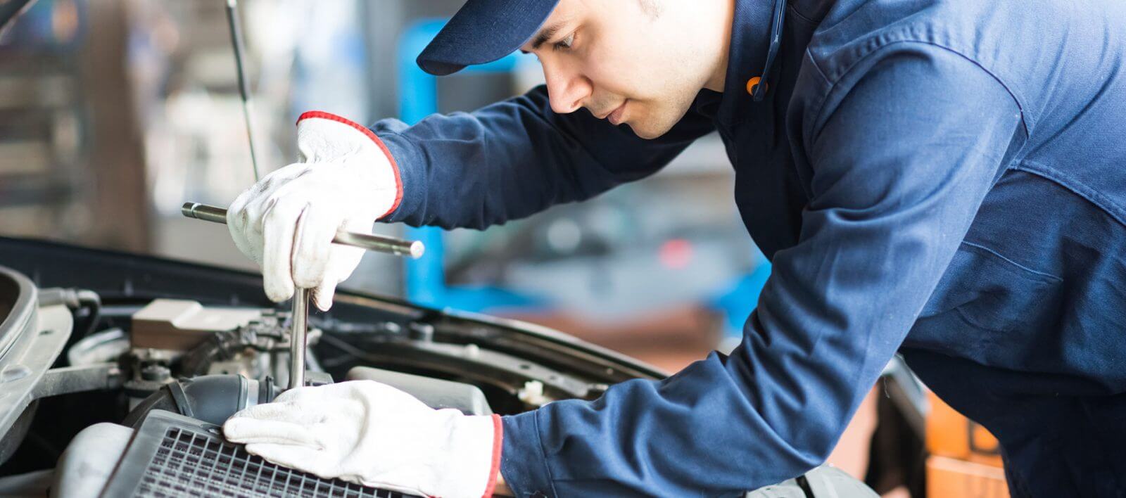 Penyebab Mesin Ngelitik di Mobil