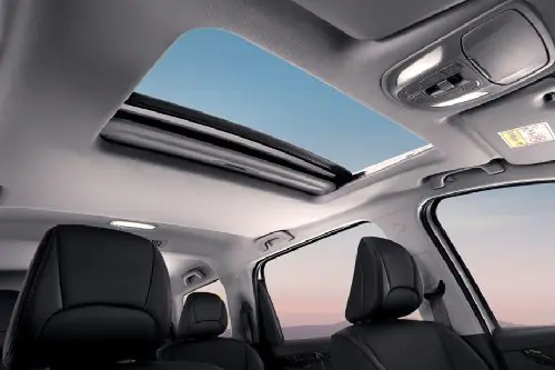 Sunroof Wuling Cortez yang Sangat Elegan